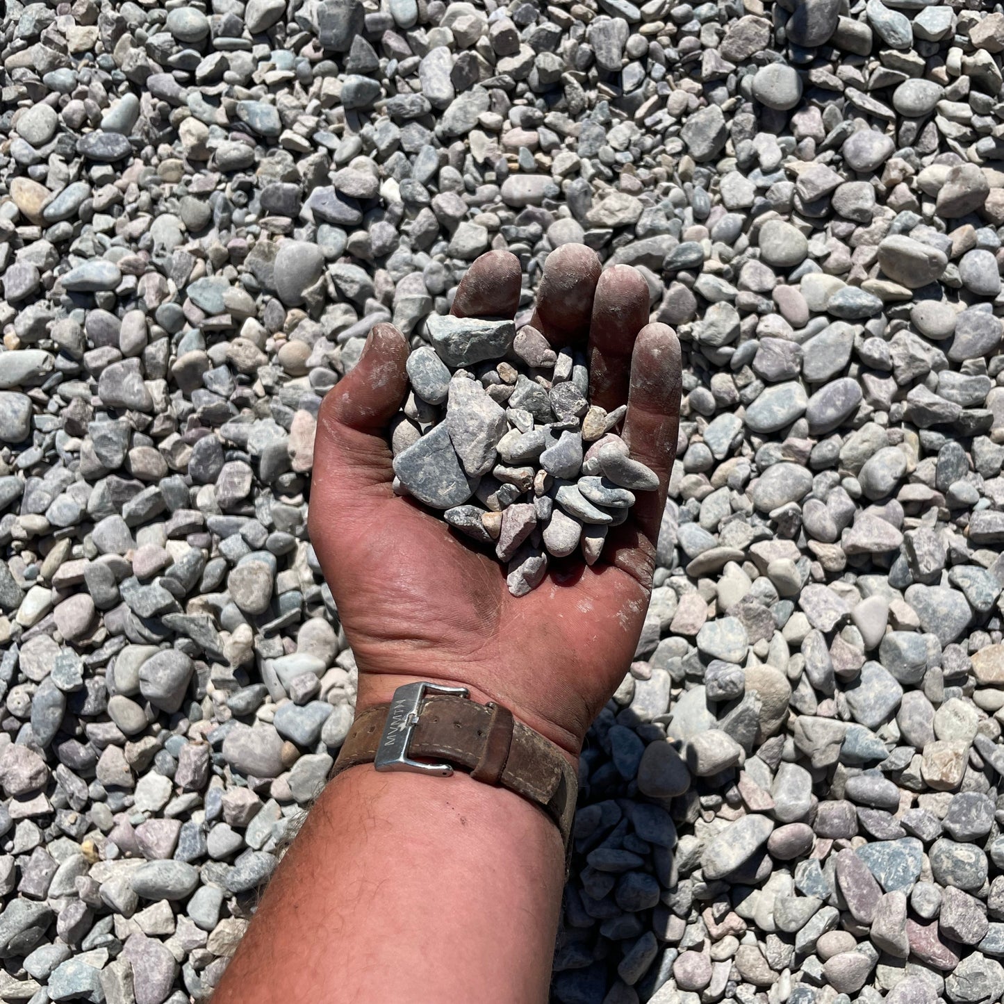 Rainbow Concrete Rock - 3/4 inch
